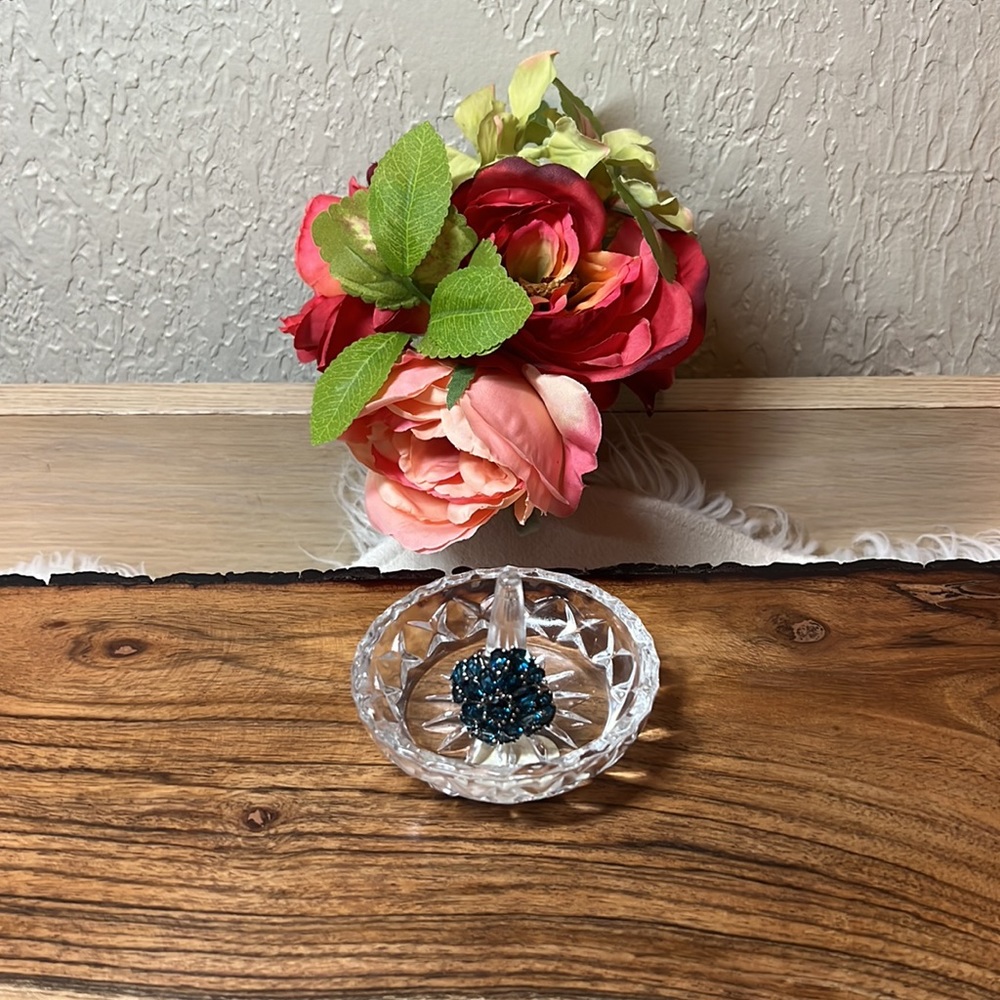 Vintage Towle “Lenard” Ring Holder